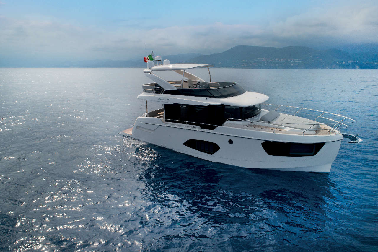 Absolute Navetta 48 External image 1