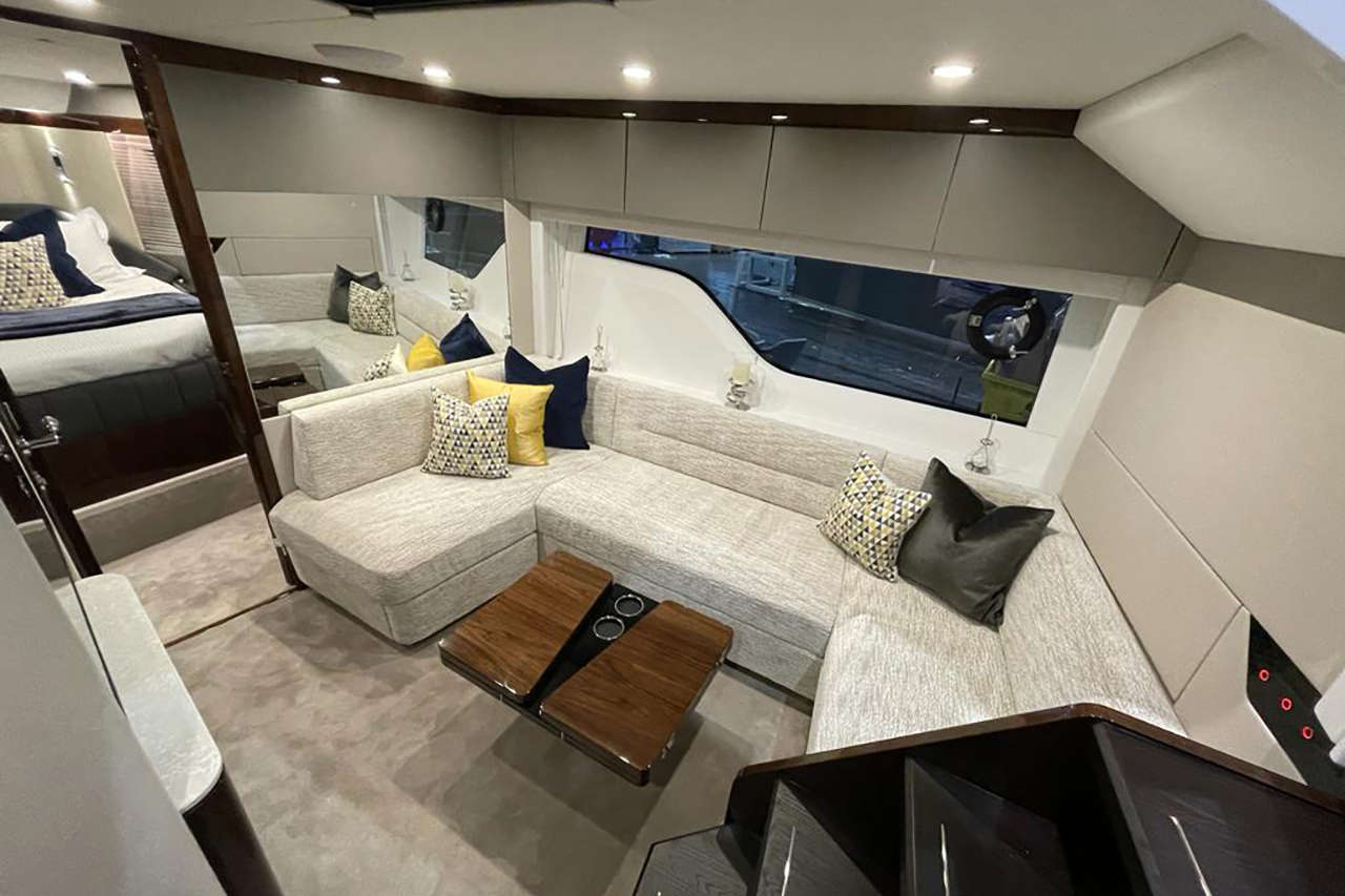 Fairline Targa 40 BOOT24 Interior image 4