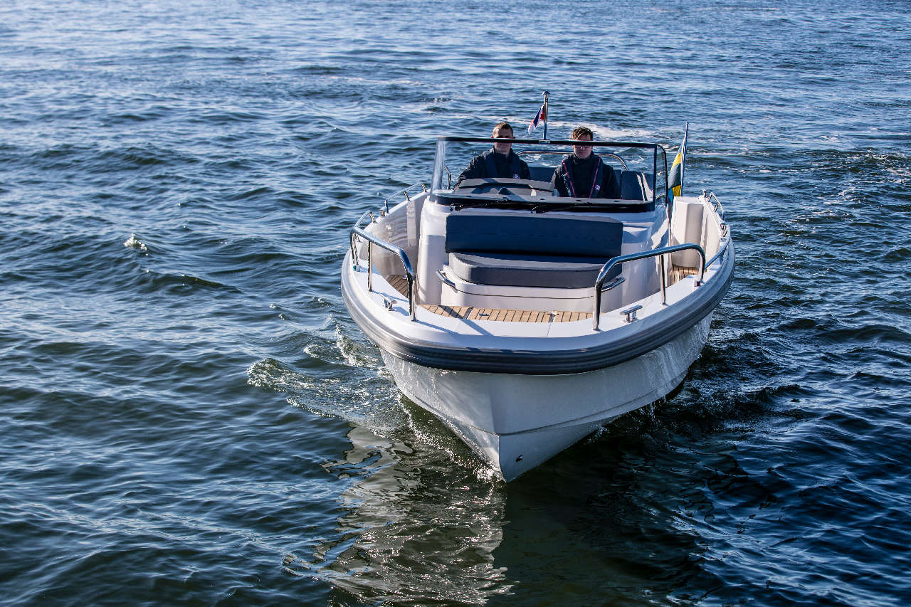 Nimbus Tender 9 External image 3