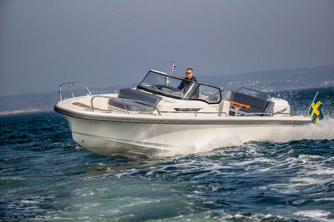 Nimbus Tender 9 External image 8