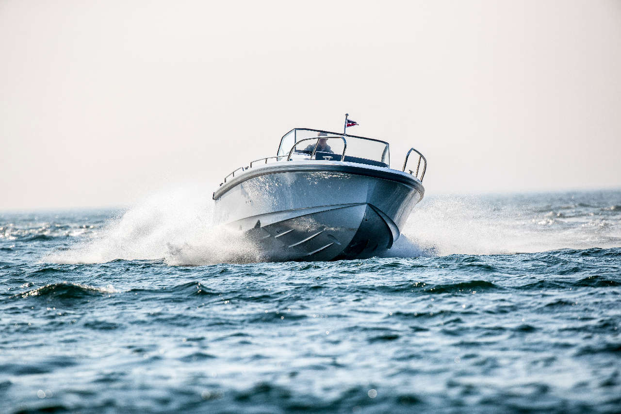 Nimbus Tender 9 External image 10