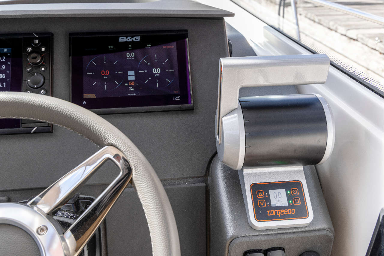 Nimbus 305 Drophead E-Power image 3