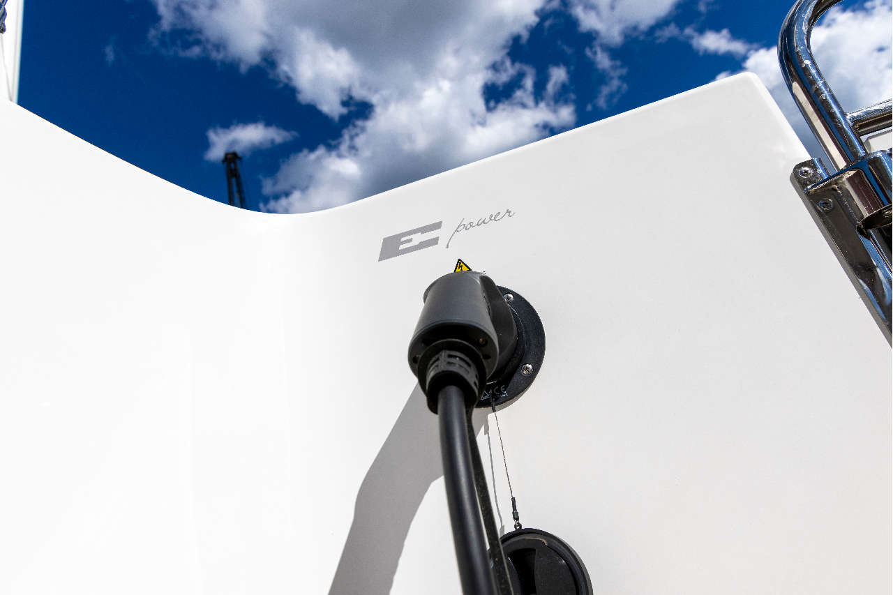 Nimbus 305 Drophead E-Power image 4