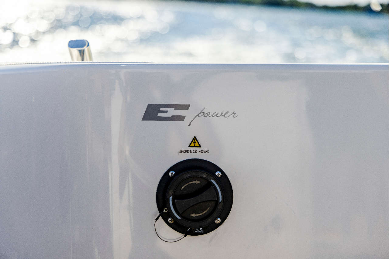 Nimbus 305 Drophead E-Power image 11